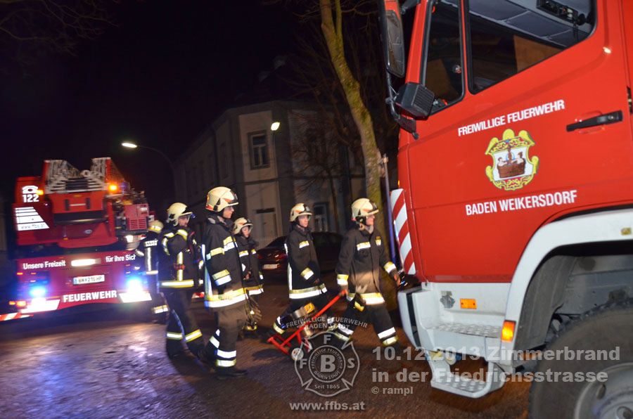 2013_12_10 - Zimmerbrand Friedrichsstrasse 001