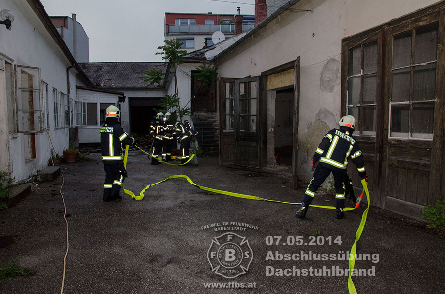 07.05.2014 - Abschlussübung Dachstuhlbrand