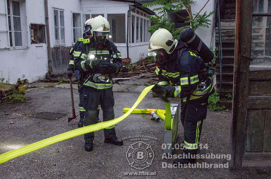 07.05.2014 - Abschlussübung Dachstuhlbrand