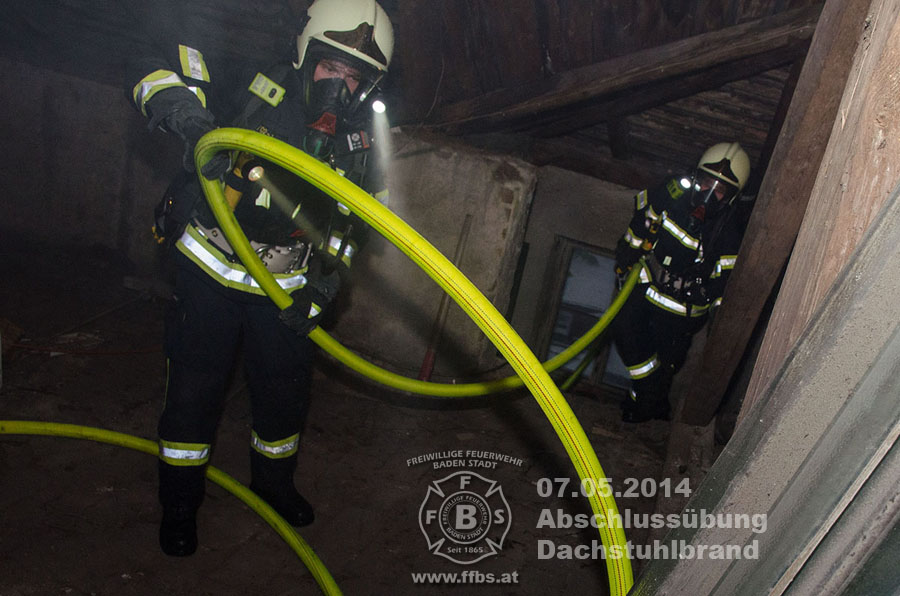 07.05.2014 - Abschlussübung Dachstuhlbrand