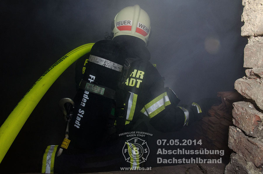 07.05.2014 - Abschlussübung Dachstuhlbrand