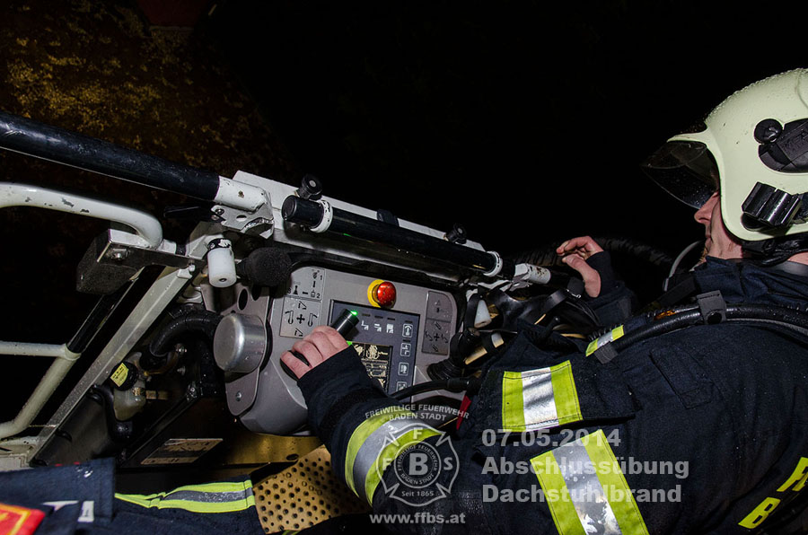 07.05.2014 - Abschlussübung Dachstuhlbrand