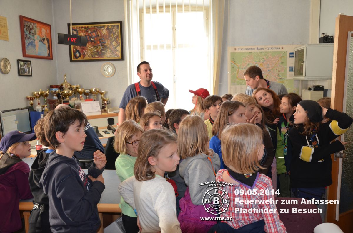 09.05.2014 - Feuerwehr zum Anfassen - Die Pfadinder zu Besuch