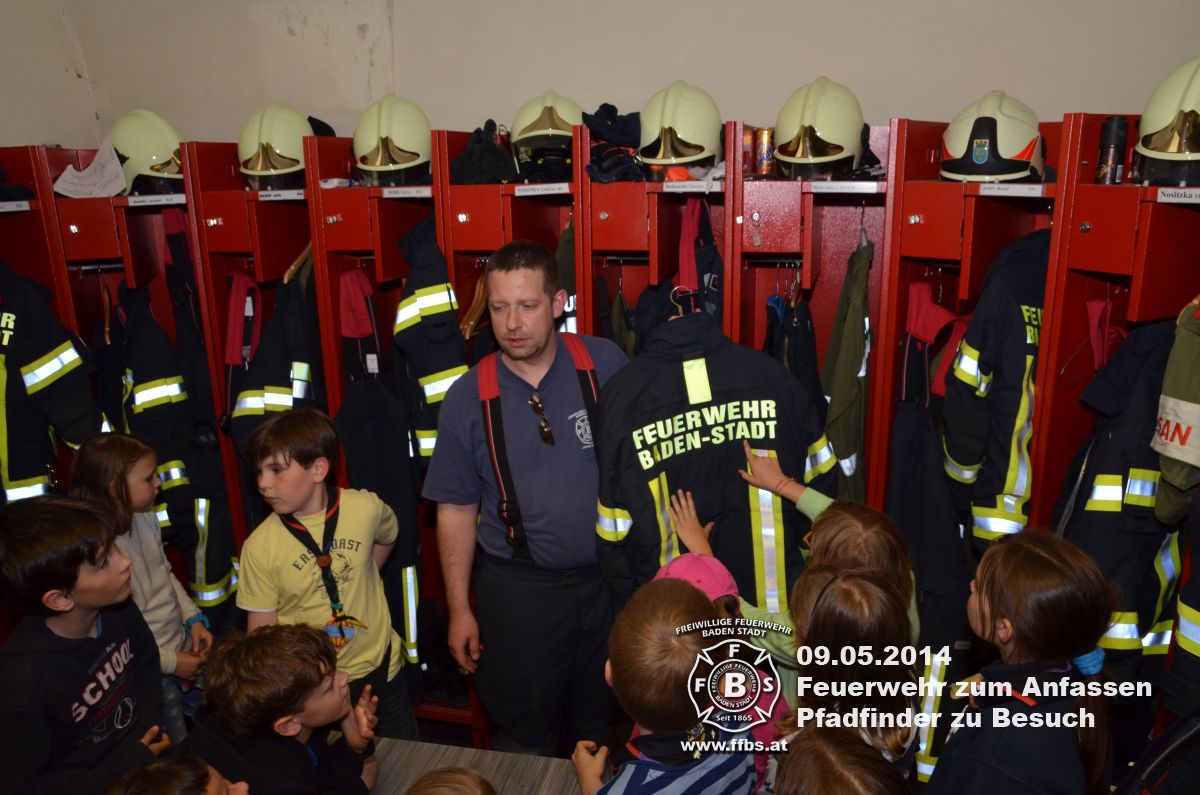 09.05.2014 - Feuerwehr zum Anfassen - Die Pfadinder zu Besuch
