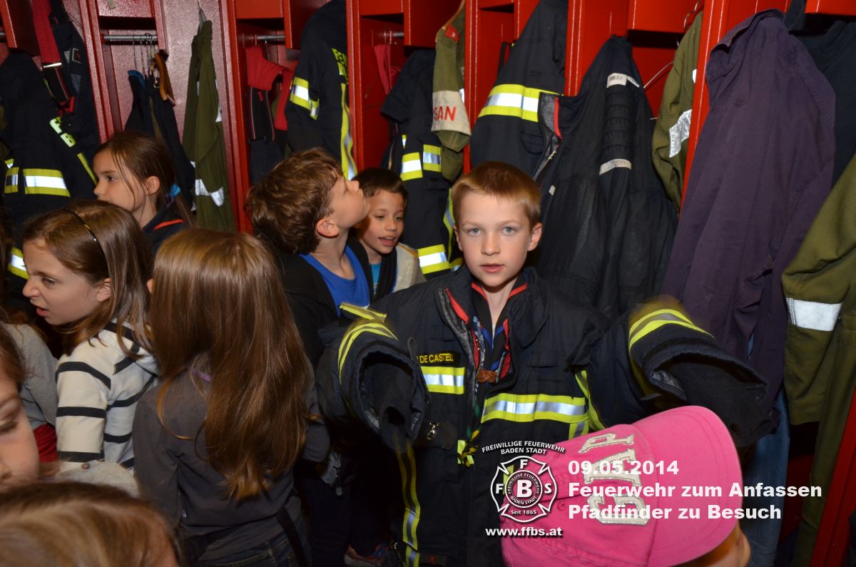09.05.2014 - Feuerwehr zum Anfassen - Die Pfadinder zu Besuch