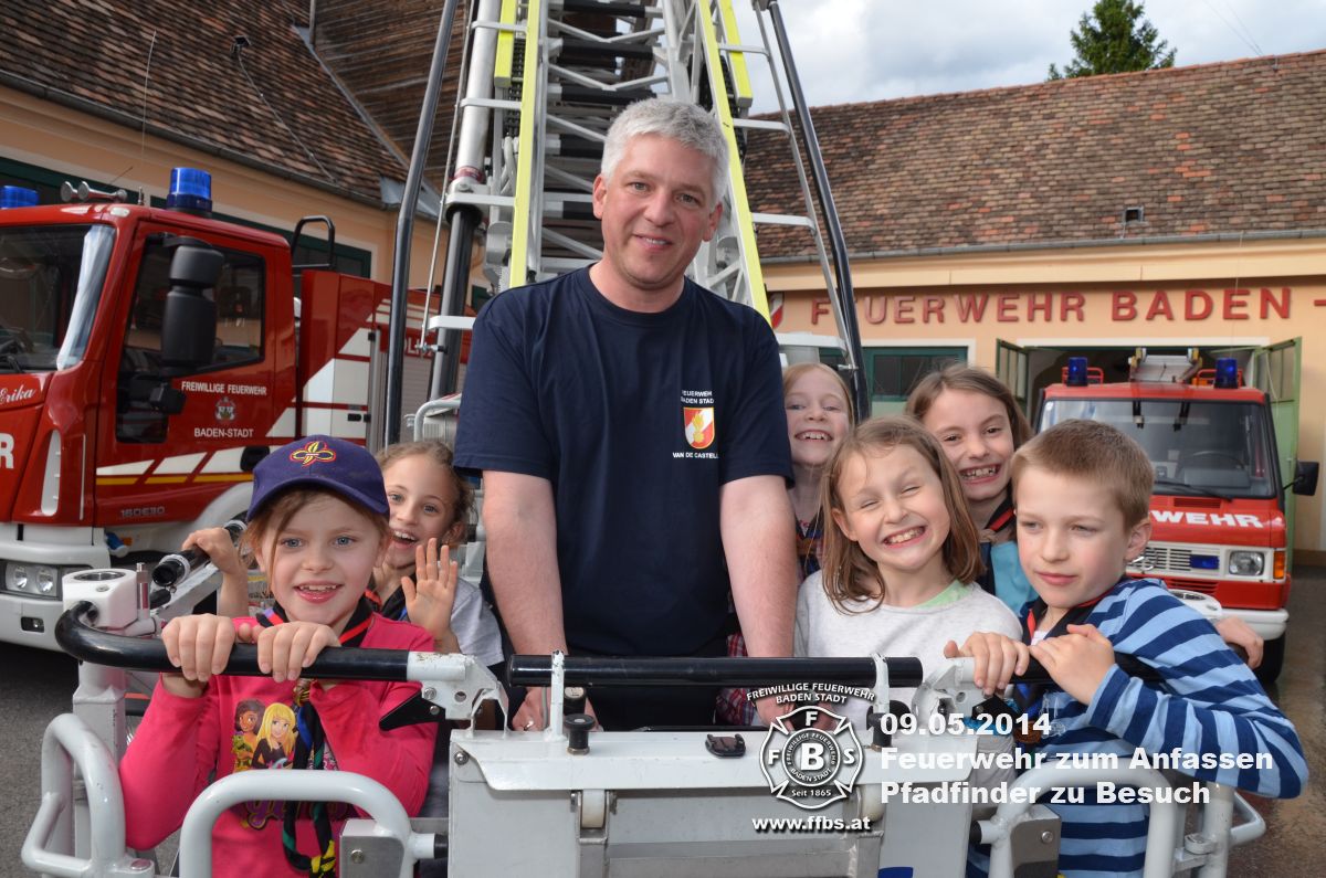 09.05.2014 - Feuerwehr zum Anfassen - Die Pfadinder zu Besuch