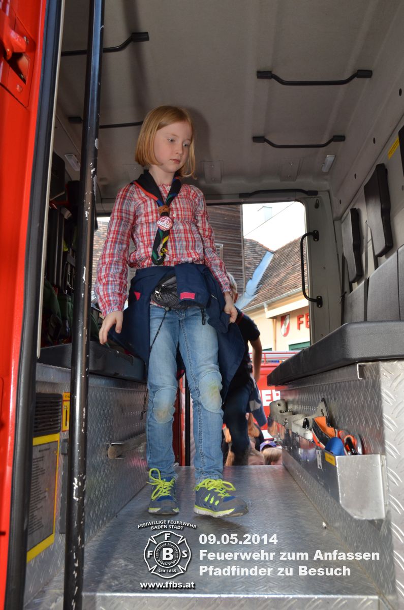 09.05.2014 - Feuerwehr zum Anfassen - Die Pfadinder zu Besuch