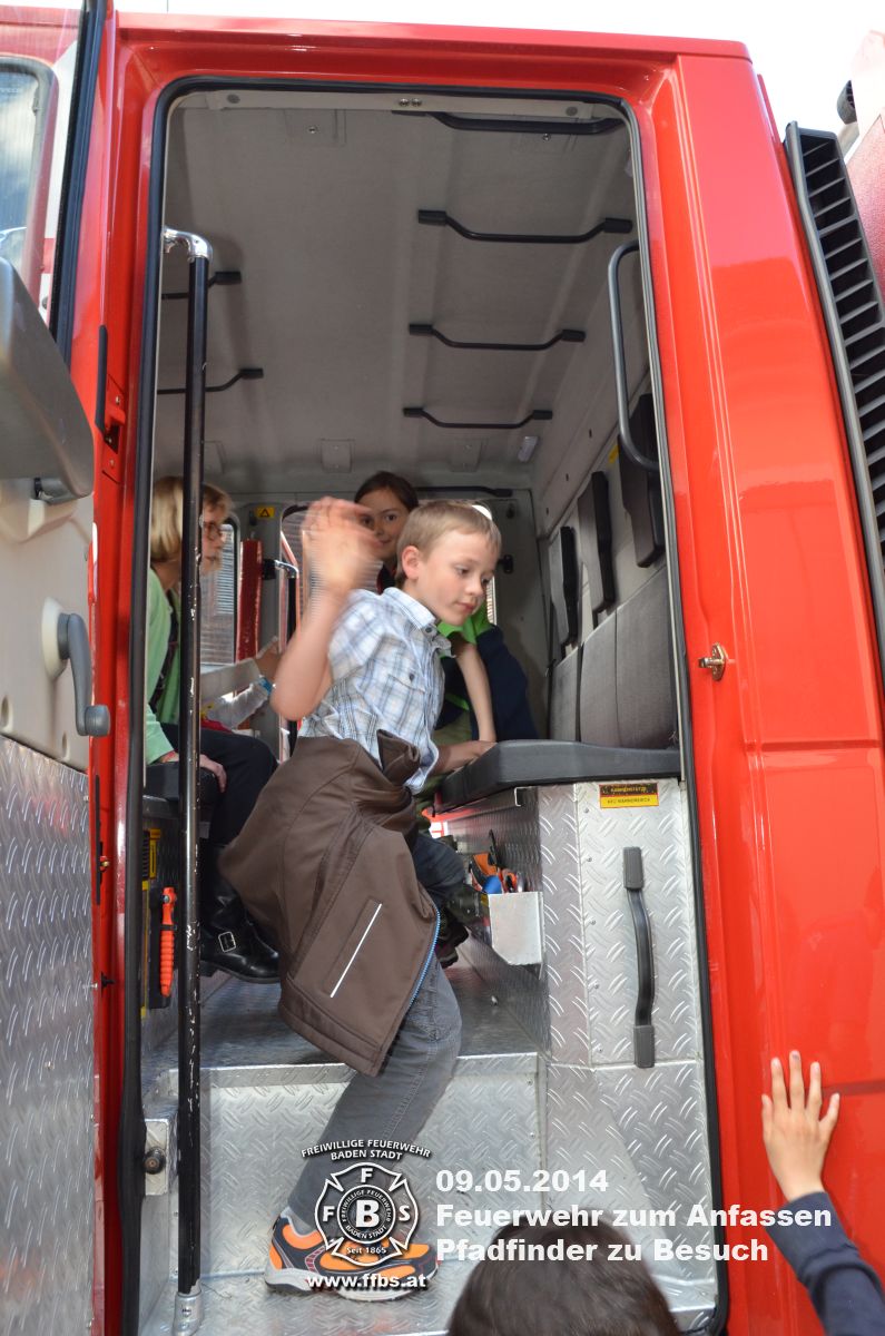09.05.2014 - Feuerwehr zum Anfassen - Die Pfadinder zu Besuch