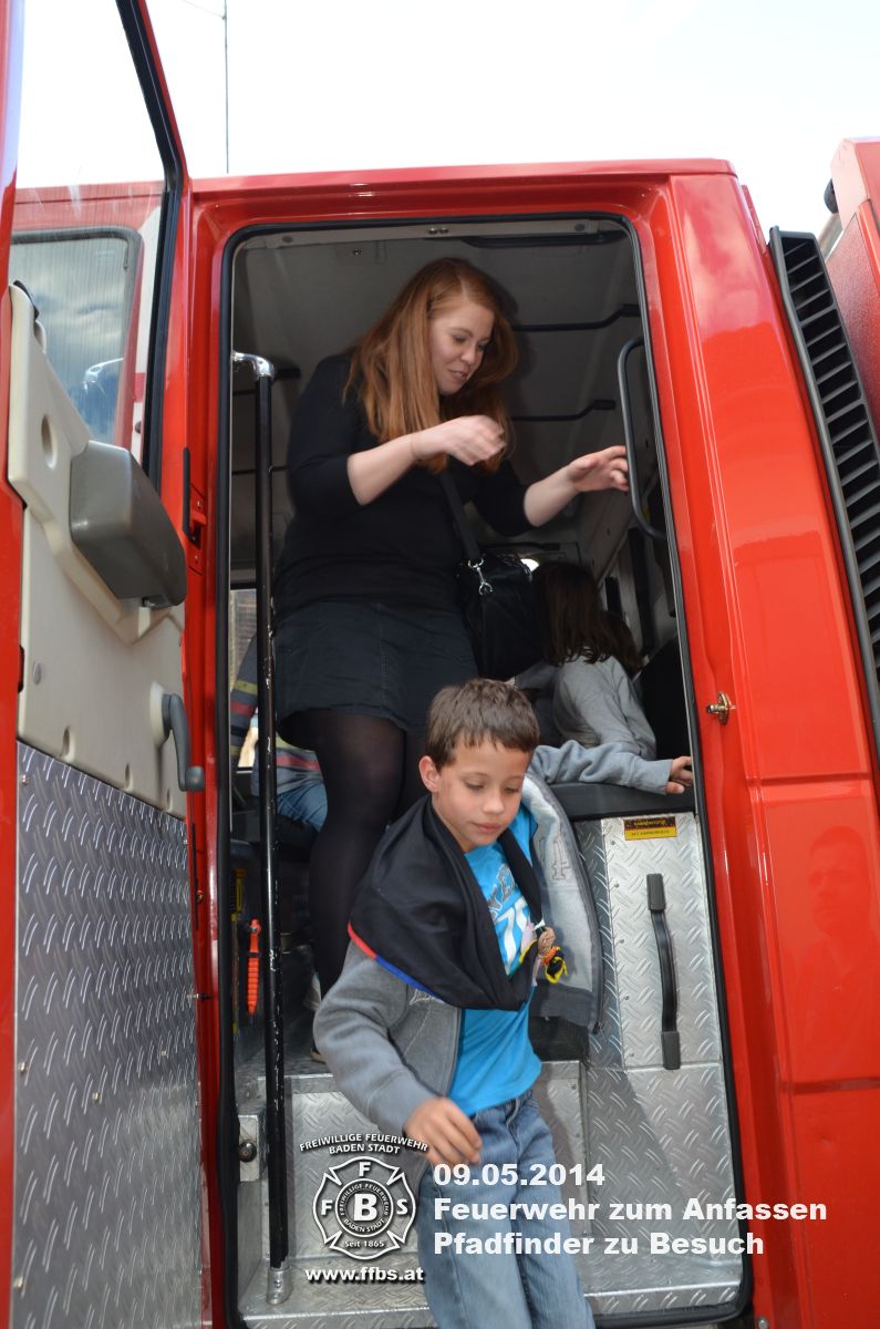 09.05.2014 - Feuerwehr zum Anfassen - Die Pfadinder zu Besuch