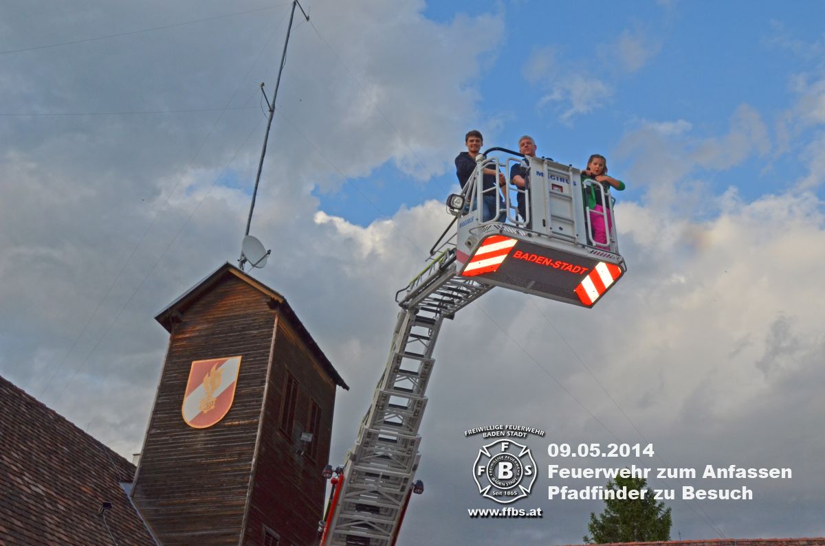 09.05.2014 - Feuerwehr zum Anfassen - Die Pfadinder zu Besuch