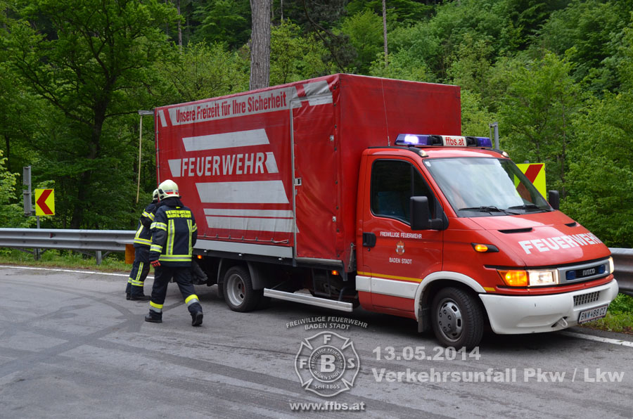 2014.05.13 - Verkehrsunfall Pkw / Lkw