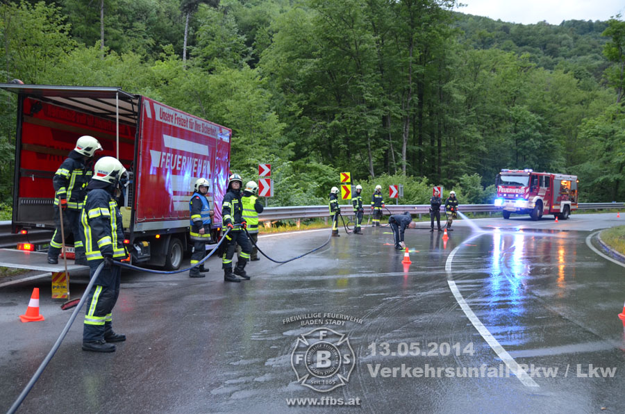 2014.05.13 - Verkehrsunfall Pkw / Lkw