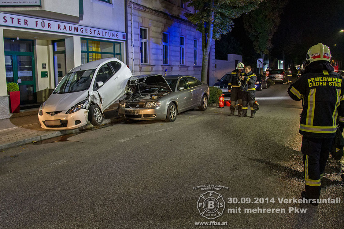 2014-09-30_vu_mit_mehreren_pkw_006