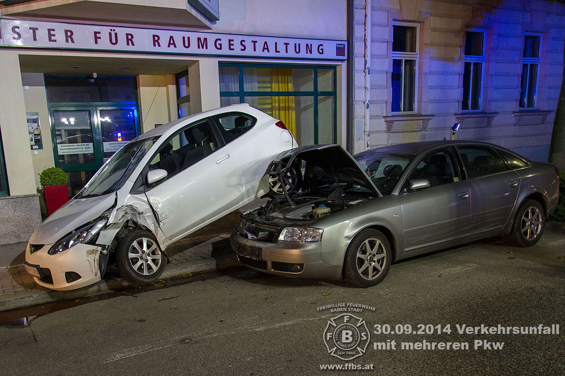 2014-09-30_vu_mit_mehreren_pkw_007