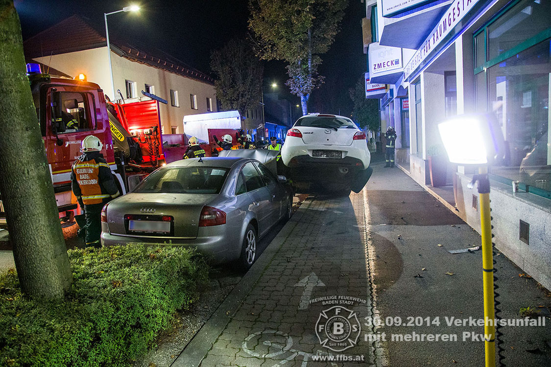 2014-09-30_vu_mit_mehreren_pkw_009
