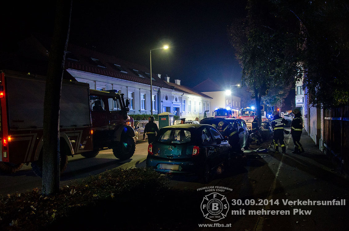 2014-09-30_vu_mit_mehreren_pkw_018