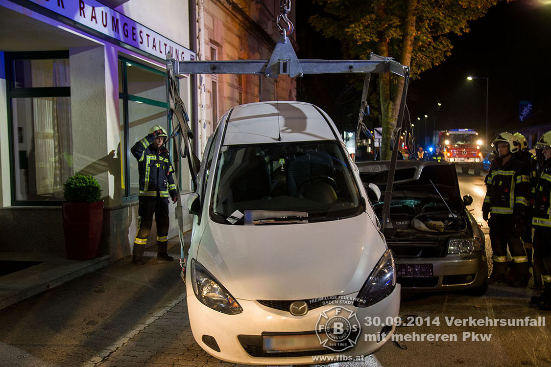 2014-09-30_vu_mit_mehreren_pkw_027