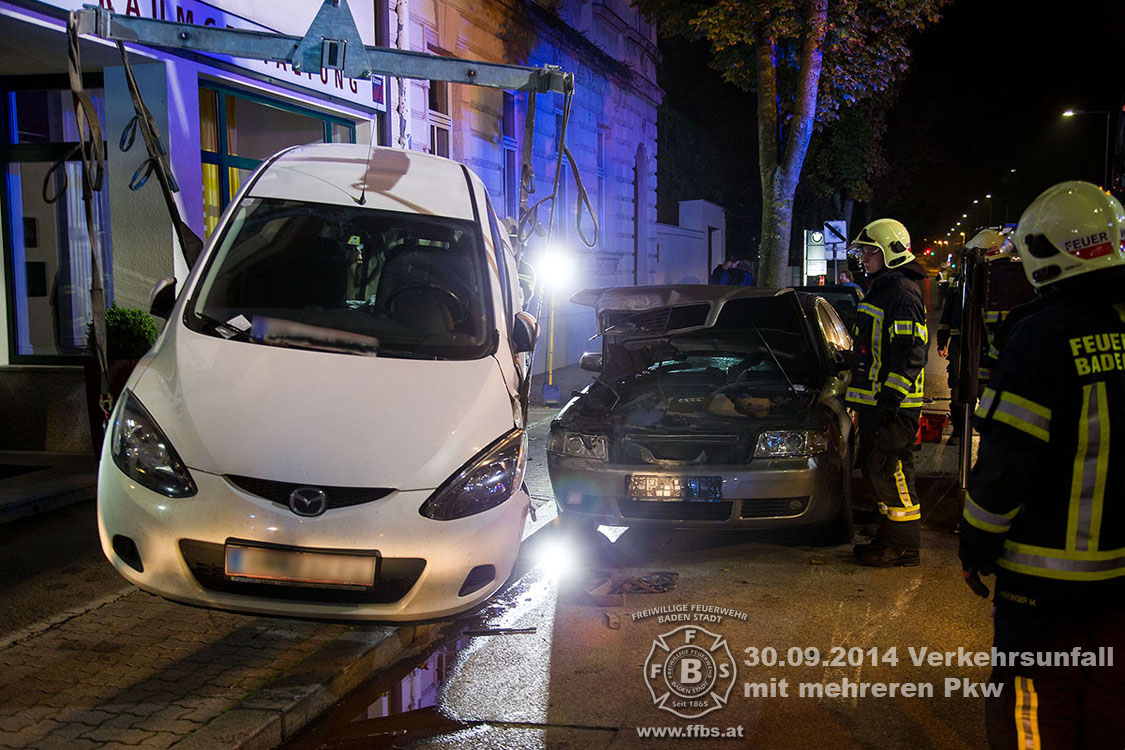 2014-09-30_vu_mit_mehreren_pkw_029