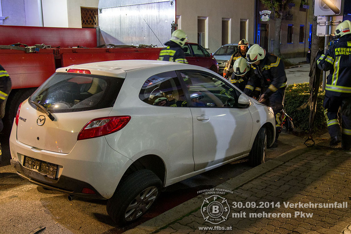 2014-09-30_vu_mit_mehreren_pkw_033