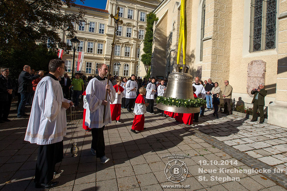 2014.10.19 - Neue Kirchenglocke für St.Stephan