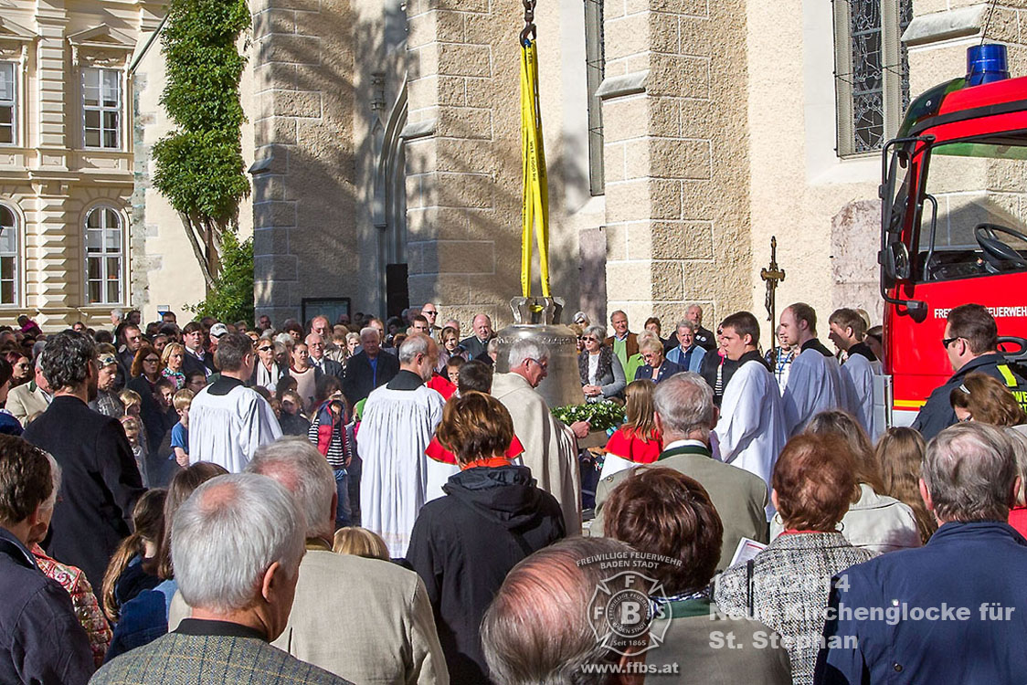2014.10.19 - Neue Kirchenglocke für St.Stephan
