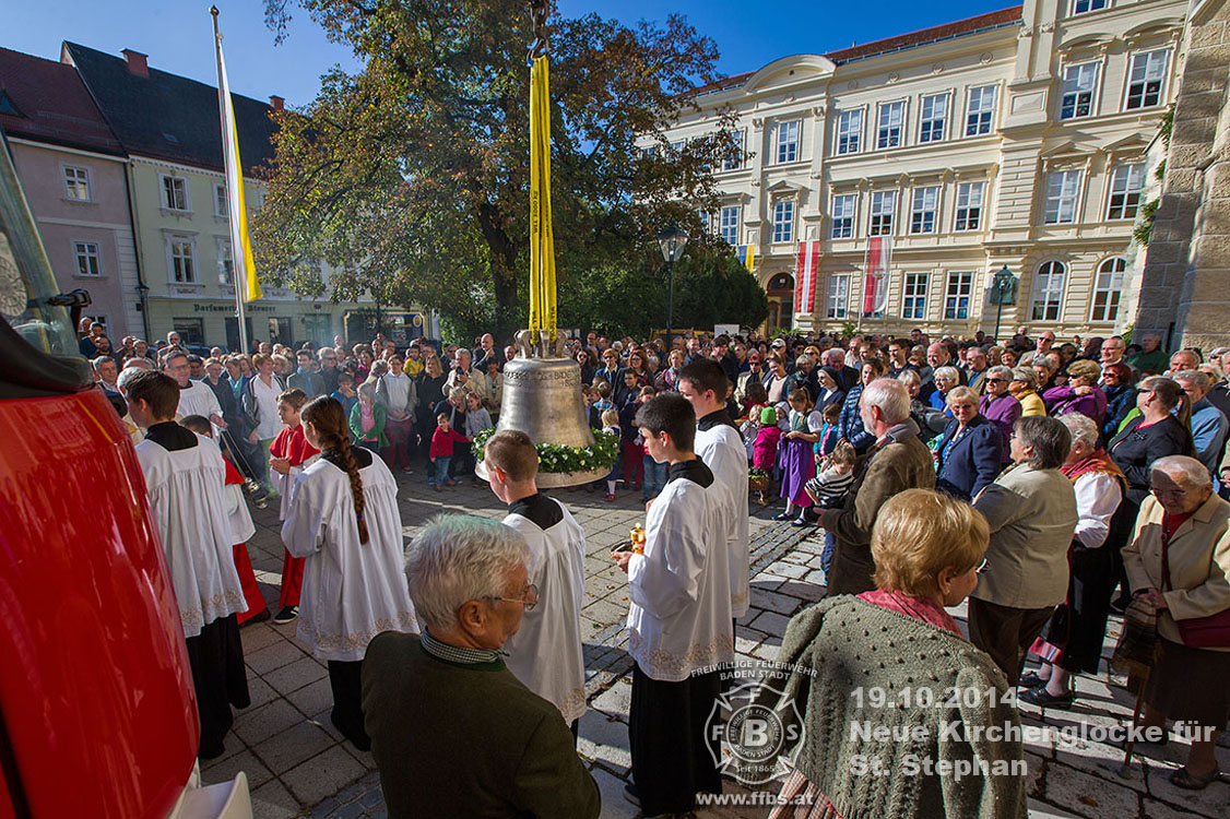 2014.10.19 - Neue Kirchenglocke für St.Stephan