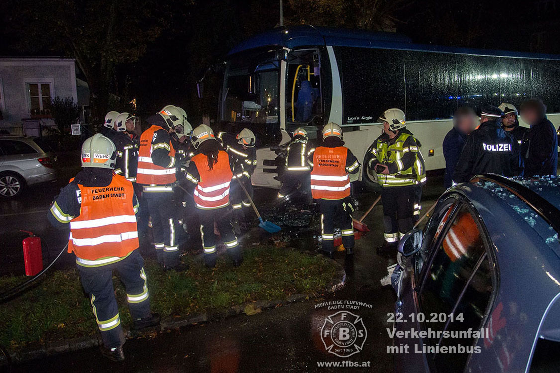 2014-10-22_verkehrsunfall_mit_linienbus_086