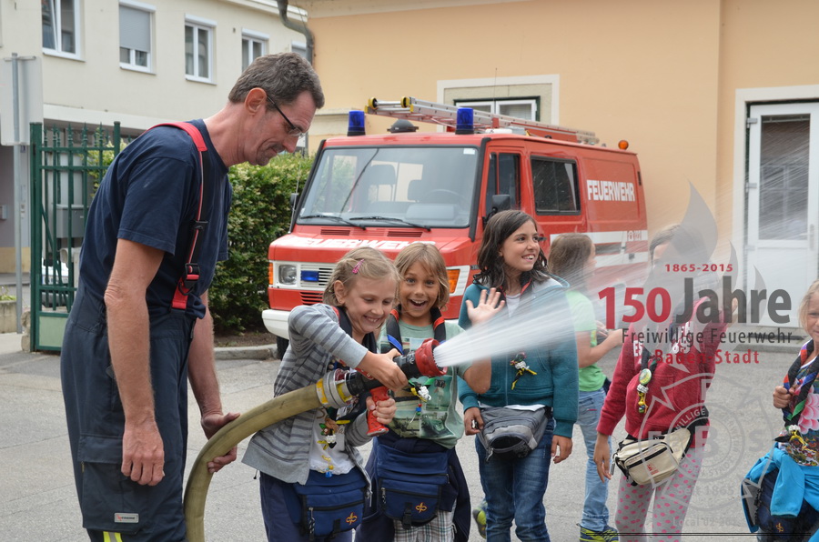 Feuerwehr zum Anfassen - 17.06.2015 - Pfadfinder