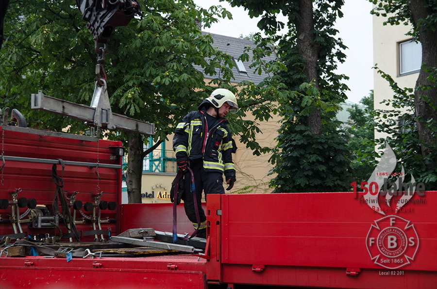 2015_07_08 - Pkw Bergung - Kaiser Franz Ring
