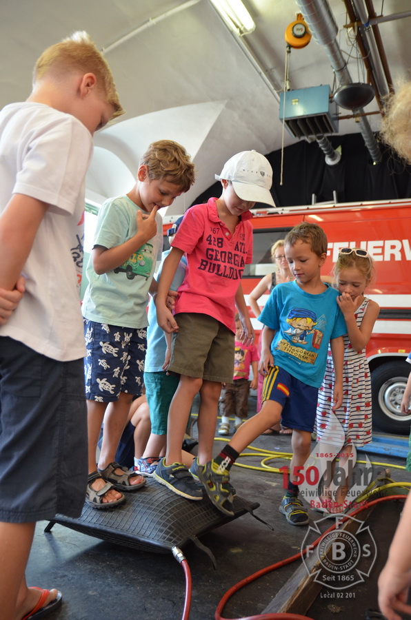 2015.08.14 - Ferienspiel - Feuerwehr zum Anfassen - Freiwillige Feuerwehr Baden-Stadt