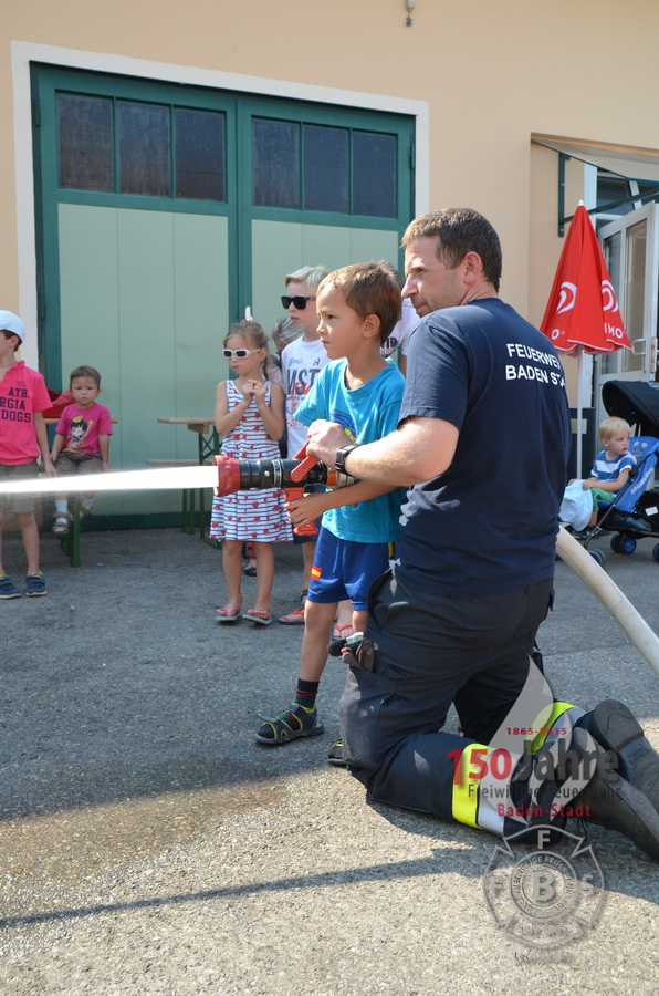 2015.08.14 - Ferienspiel - Feuerwehr zum Anfassen - Freiwillige Feuerwehr Baden-Stadt
