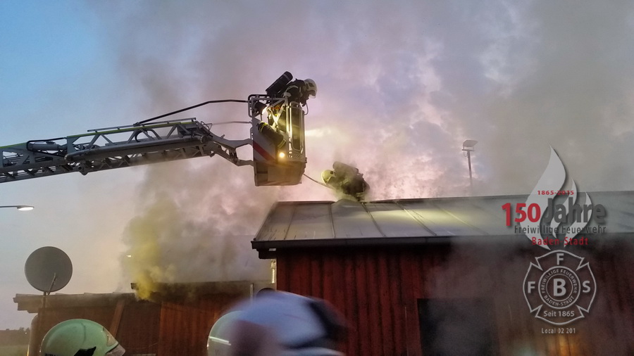 22.08.2015 - Brand Gewerbebetrieb am Haidhof