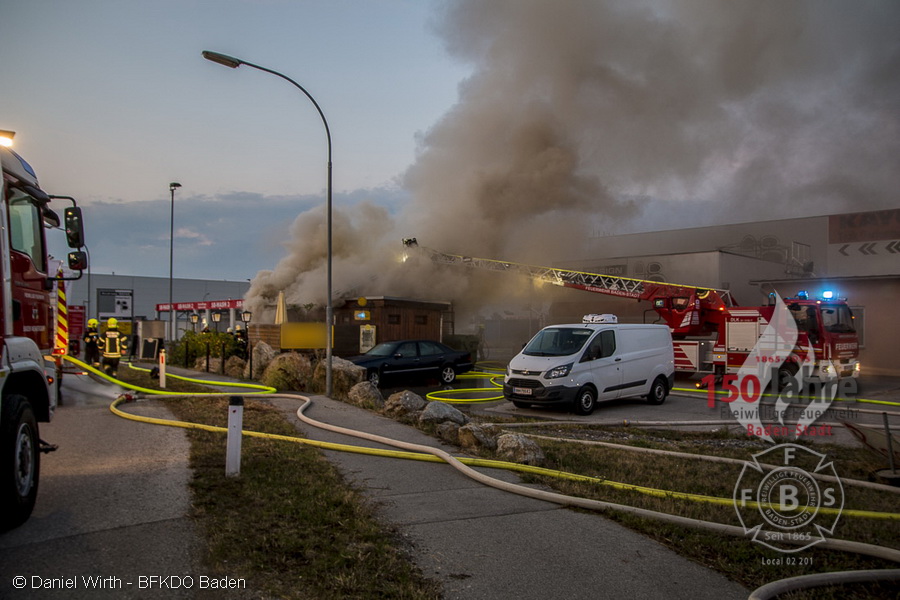 22.08.2015 - Brand Gewerbebetrieb am Haidhof