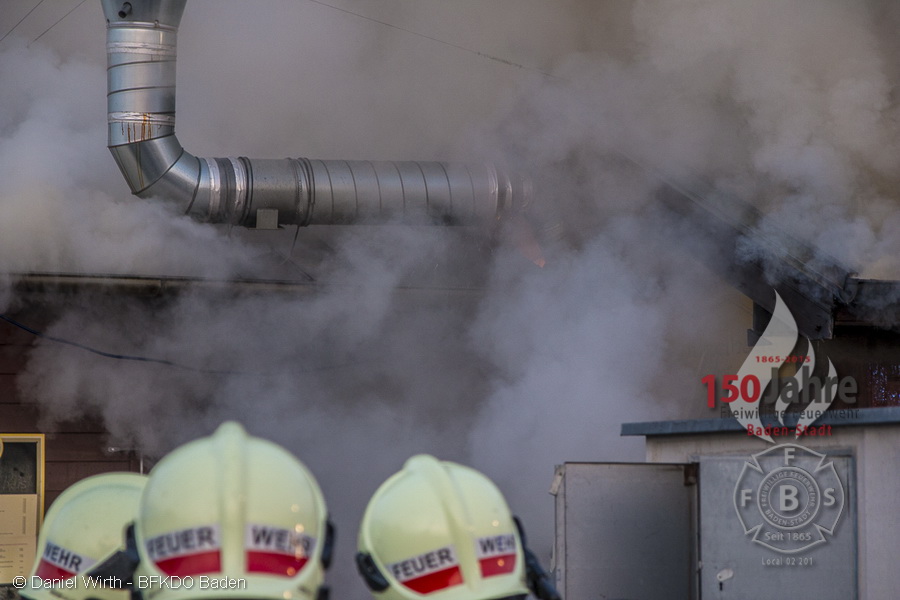 22.08.2015 - Brand Gewerbebetrieb am Haidhof