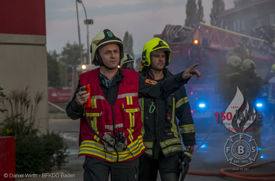 22.08.2015 - Brand Gewerbebetrieb am Haidhof
