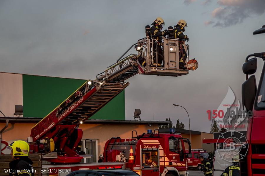 22.08.2015 - Brand Gewerbebetrieb am Haidhof