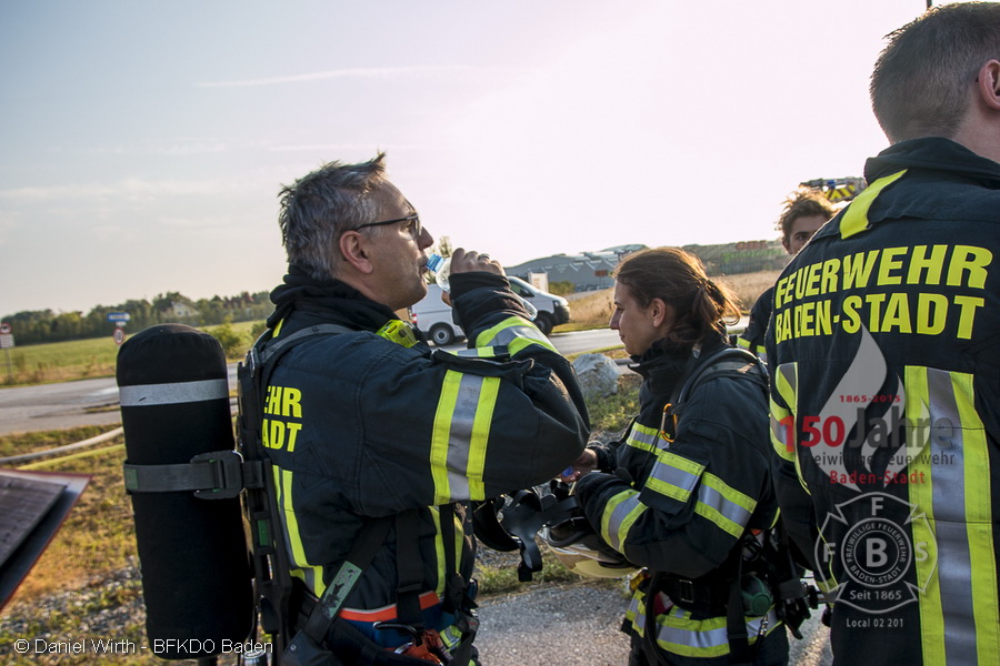 22.08.2015 - Brand Gewerbebetrieb am Haidhof