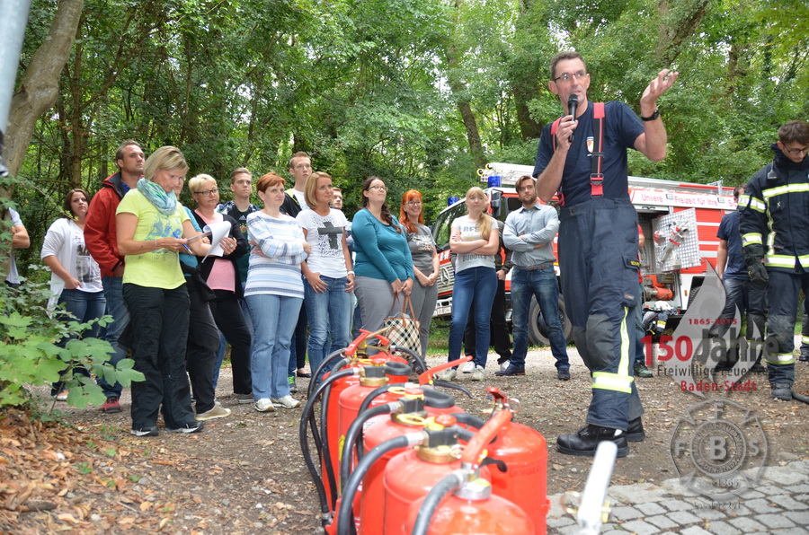2015.09.03 - Richtiger Umgang mit tragbaren Feuerlöschern