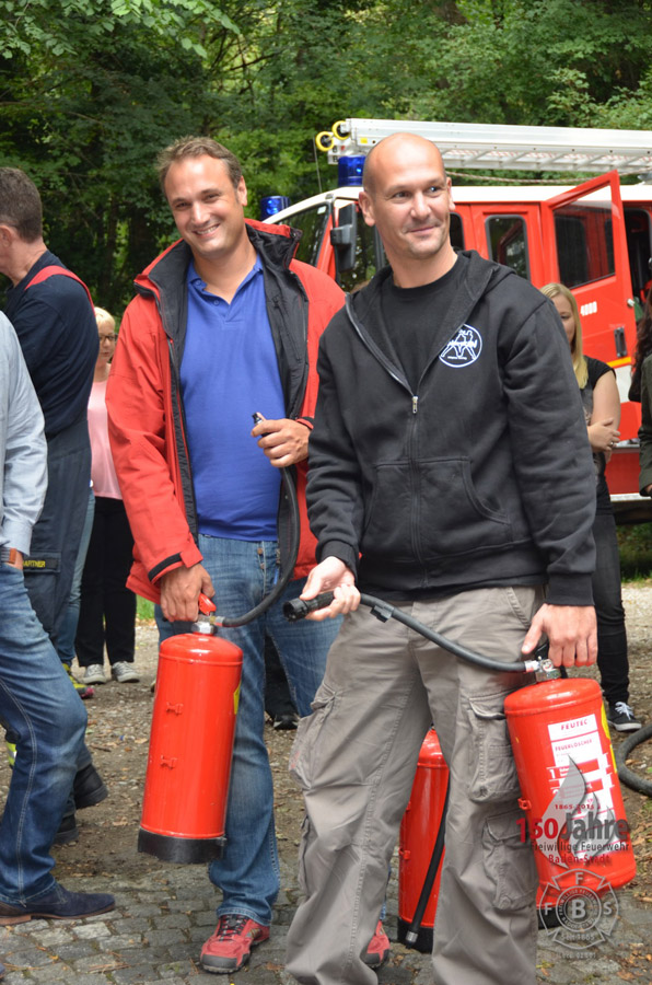 2015.09.03 - Richtiger Umgang mit tragbaren Feuerlöschern