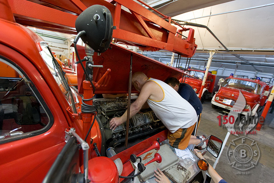 Kranwagen KW16 Bei der Restaurierung