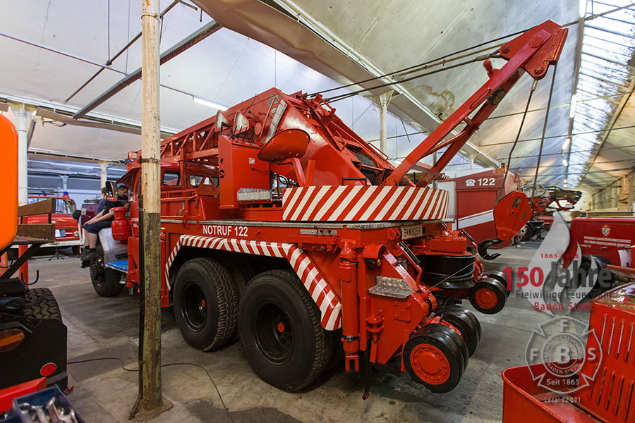 Kranwagen KW16 Bei der Restaurierung