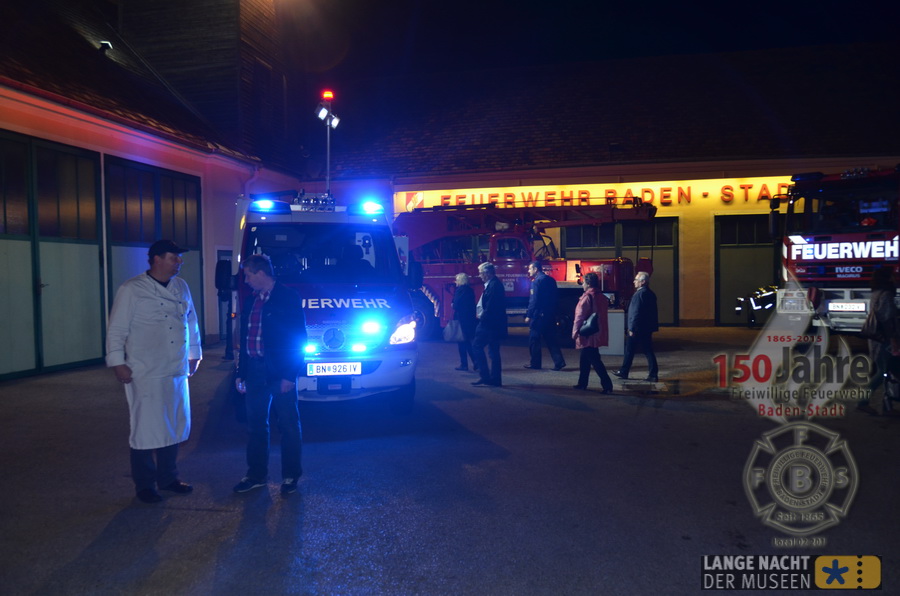 2015.10.03 - Lange Nacht der Museen mit dem Feuerwehrarchiv der Freiw. Feuerwehr Baden-Stadt