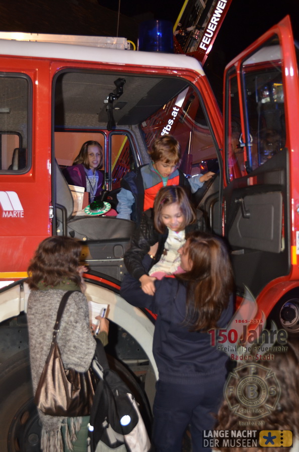 2015.10.03 - Lange Nacht der Museen mit dem Feuerwehrarchiv der Freiw. Feuerwehr Baden-Stadt