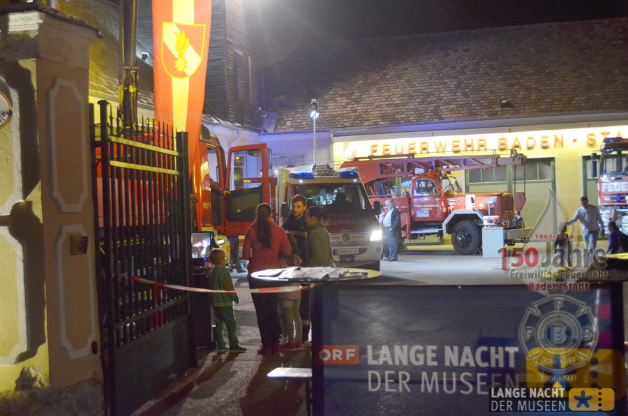 2015.10.03 - Lange Nacht der Museen mit dem Feuerwehrarchiv der Freiw. Feuerwehr Baden-Stadt