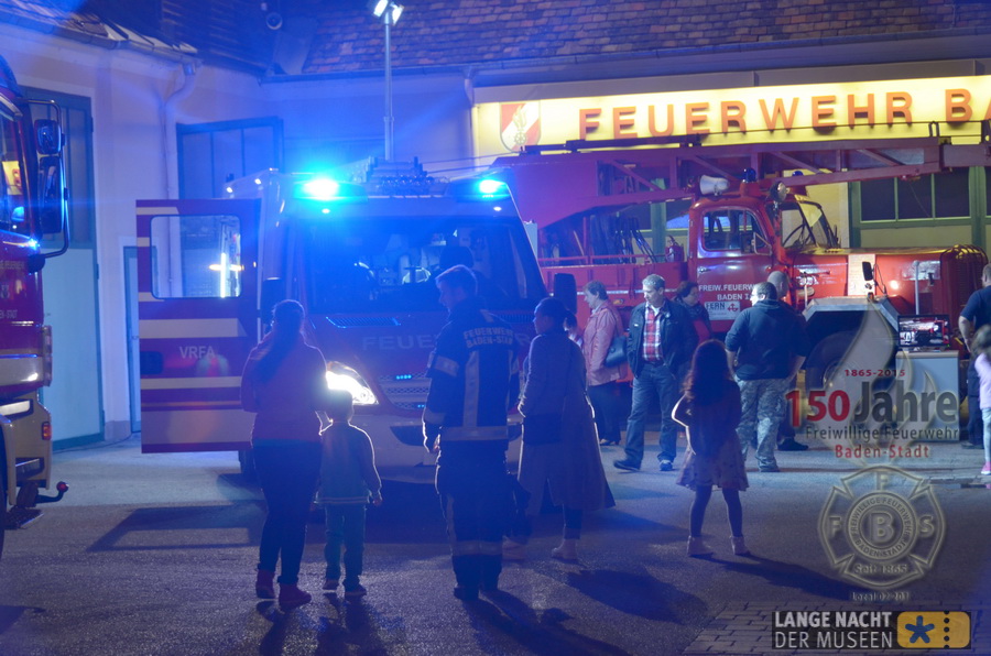 2015.10.03 - Lange Nacht der Museen mit dem Feuerwehrarchiv der Freiw. Feuerwehr Baden-Stadt