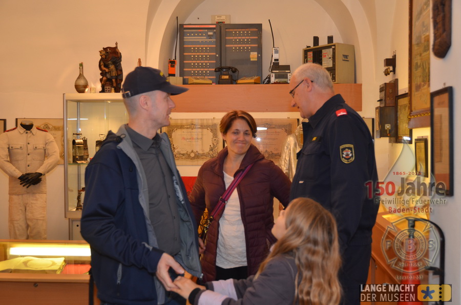 2015.10.03 - Lange Nacht der Museen mit dem Feuerwehrarchiv der Freiw. Feuerwehr Baden-Stadt