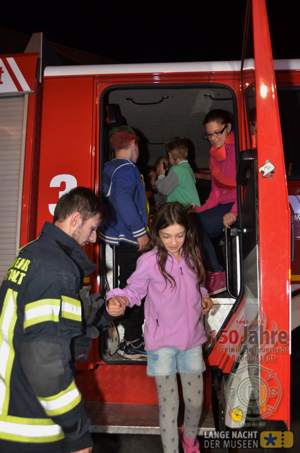 2015.10.03 - Lange Nacht der Museen mit dem Feuerwehrarchiv der Freiw. Feuerwehr Baden-Stadt