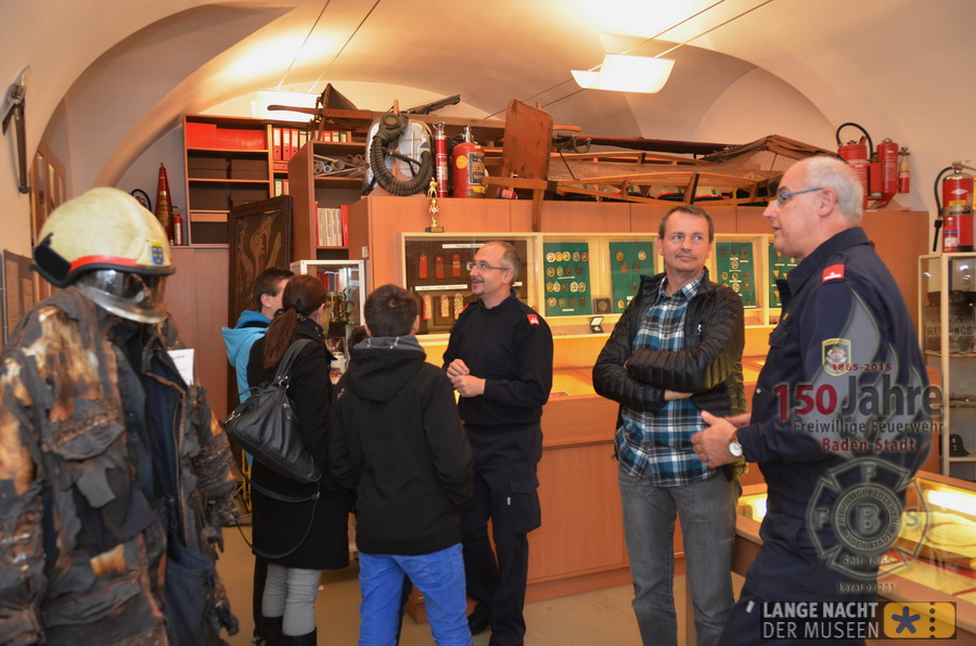 2015.10.03 - Lange Nacht der Museen mit dem Feuerwehrarchiv der Freiw. Feuerwehr Baden-Stadt