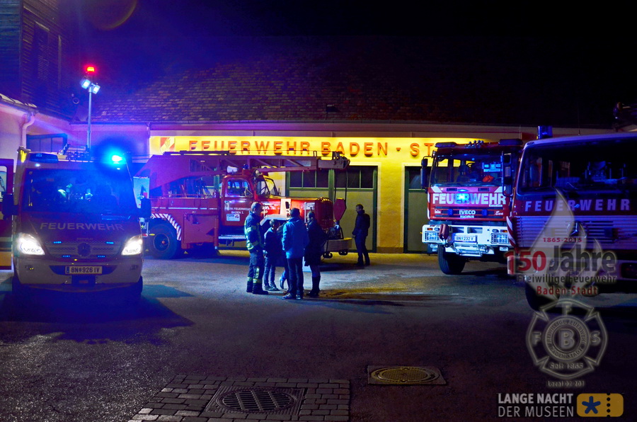 2015.10.03 - Lange Nacht der Museen mit dem Feuerwehrarchiv der Freiw. Feuerwehr Baden-Stadt