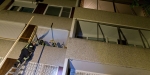 2017_11_04 - Verdacht auf Zimmerbrand nach Explosion in Wohnung in einer Wohnhausanlage in Baden - Foto: Stefan Schneider FF Baden-Stadt / www.ffbs.at